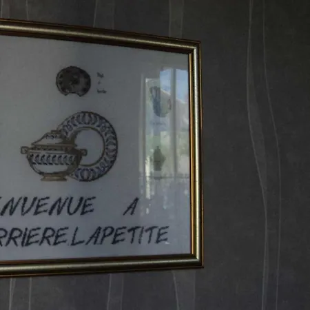 Aux Gres De La Ruelle * Ferrière-la-Petite